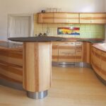 runde Luxusküche in Wellenform