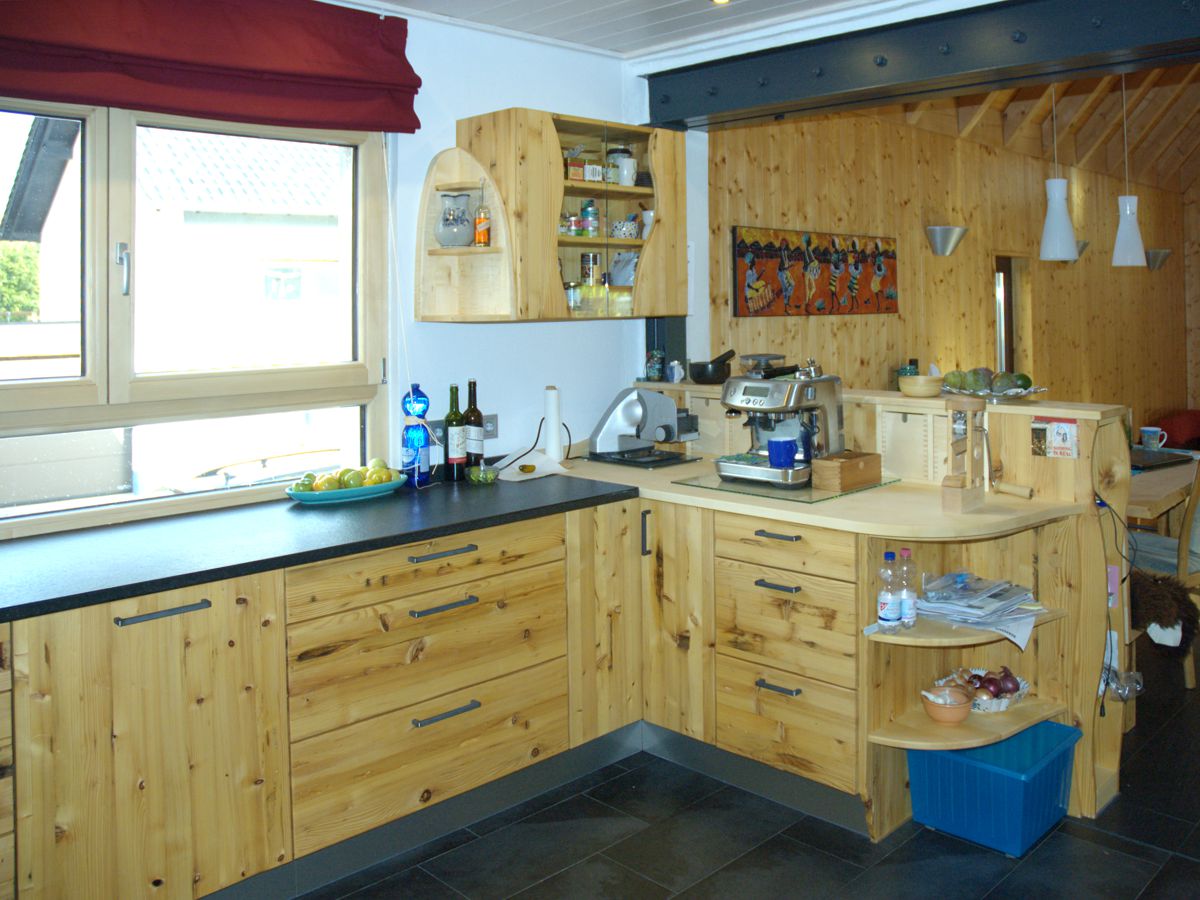 Küchen aus Abfallholz